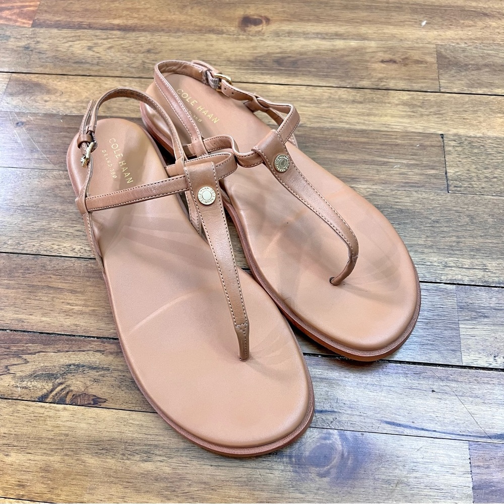 Cole Haan 8 nude sandal strap